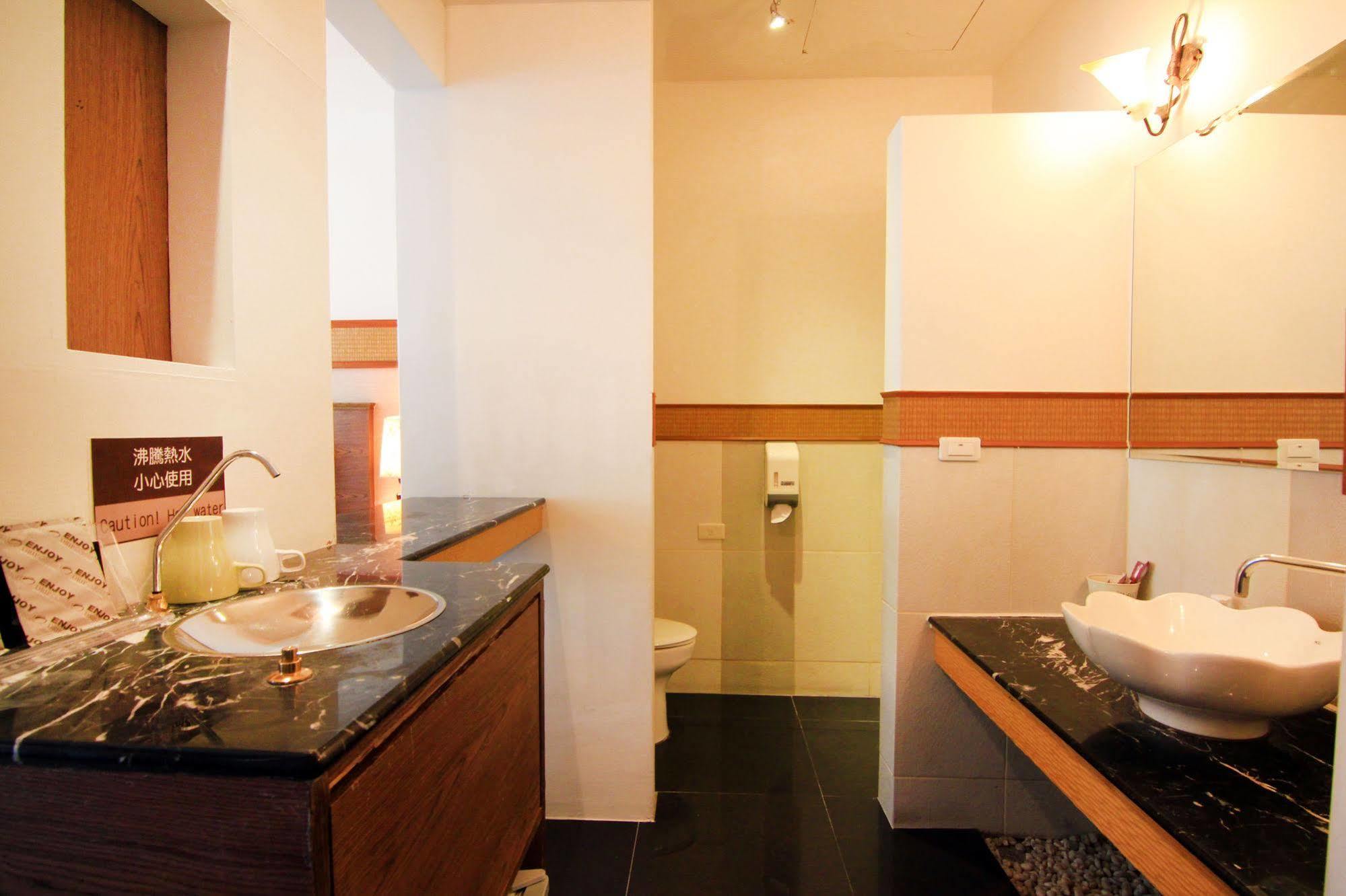 Palm Villa Guesthouse Nantou Zewnętrze zdjęcie